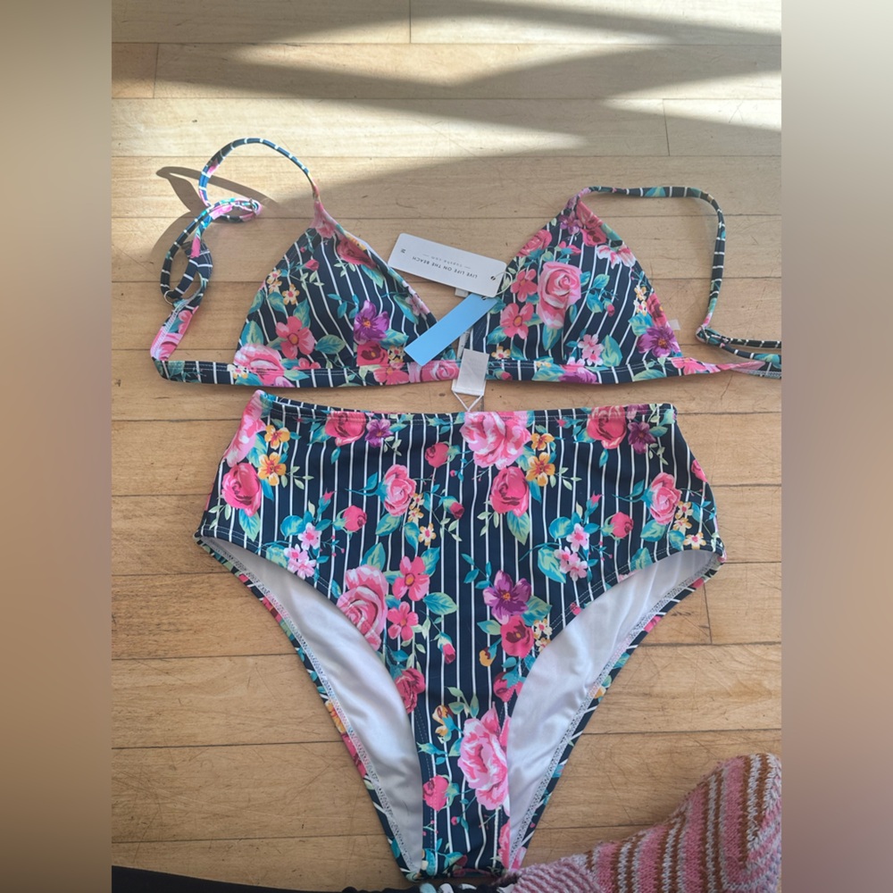 Cupshe bikini, high waisted